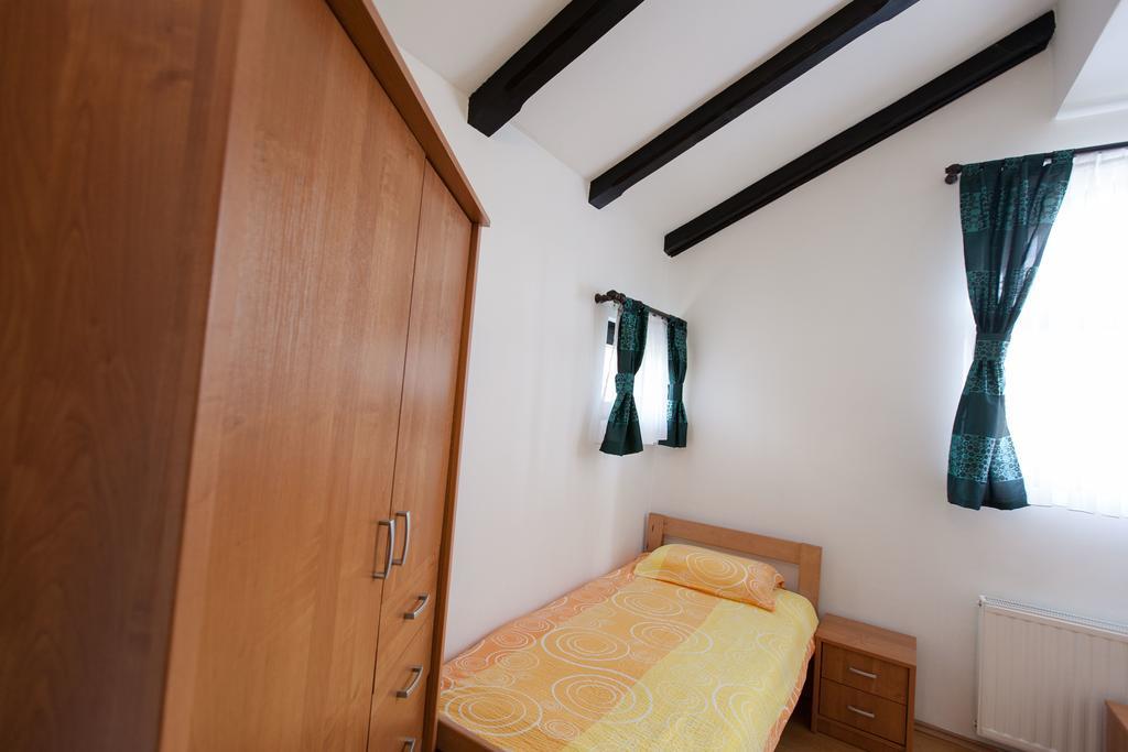 Apartment Licka Vodenica 乔希普多尔 客房 照片